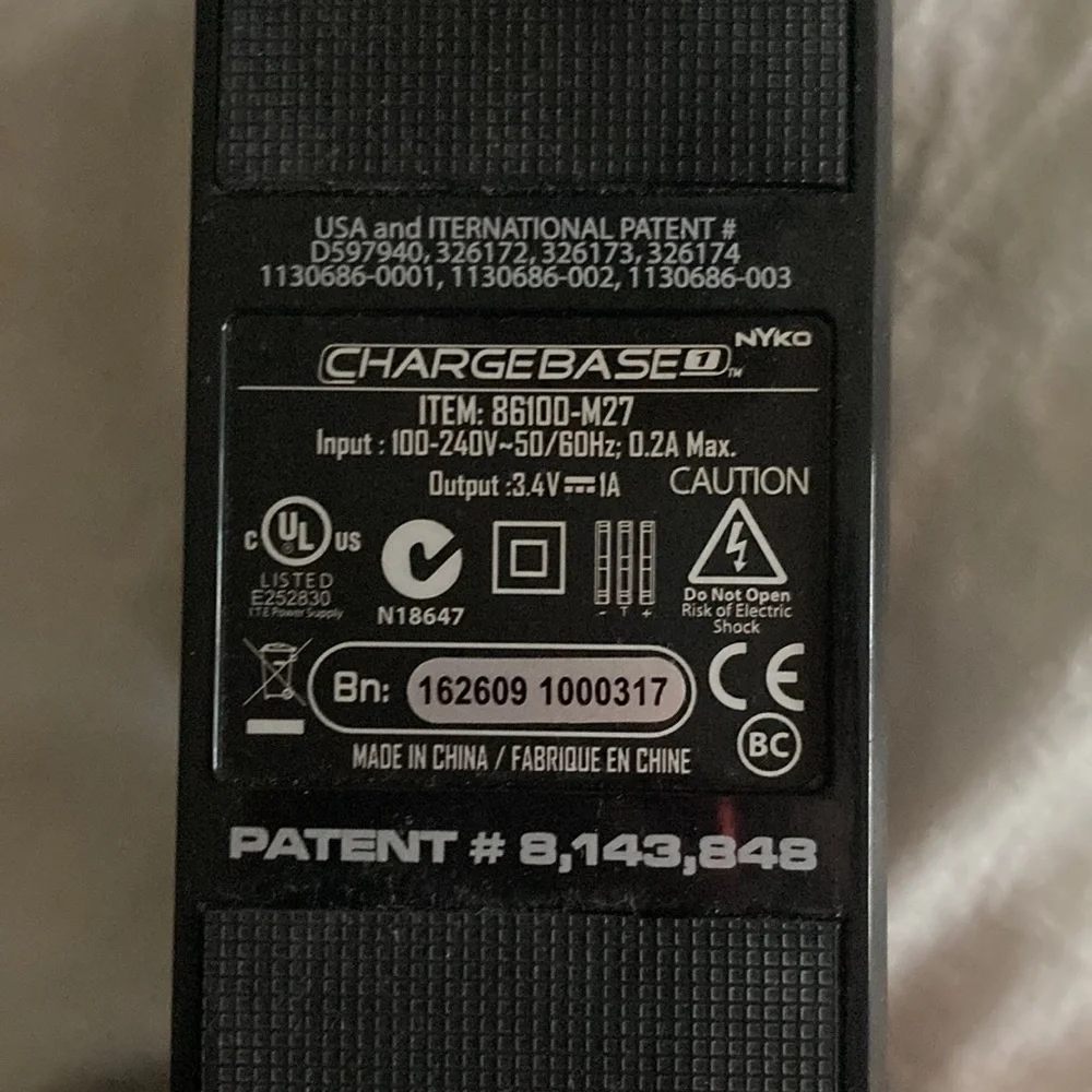 Xbox 1, 1s, S, X controller charging bay, charges two at once. EUC and OBO